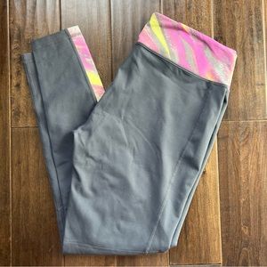 Oakley Grey Leggings size XL